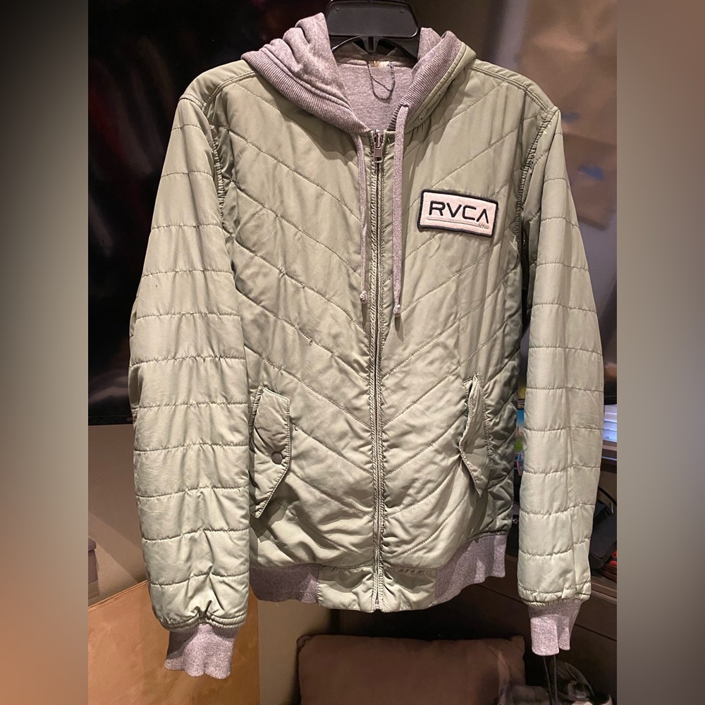 RVCA Bomber style puffer